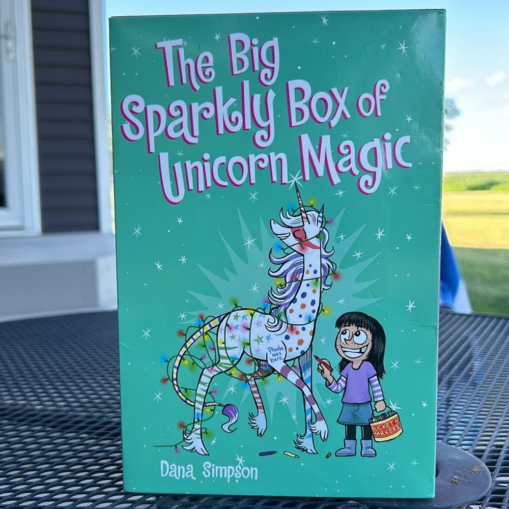 The Big Sparkly Box of Unicorn Magic Paperback Book Bundle